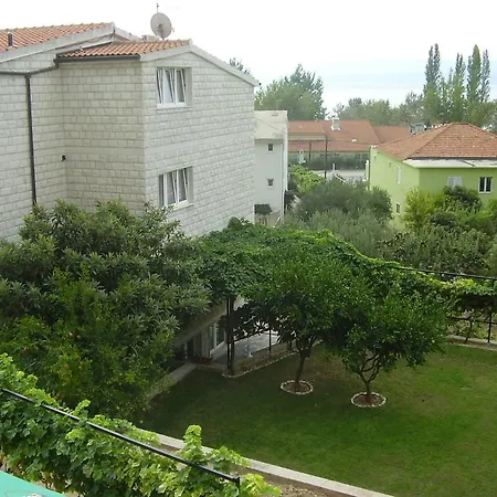 Vrljicak Apartment Omiš