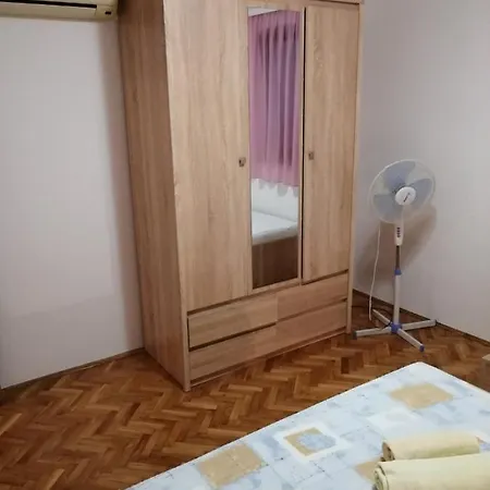 Apartment Vrljicak *